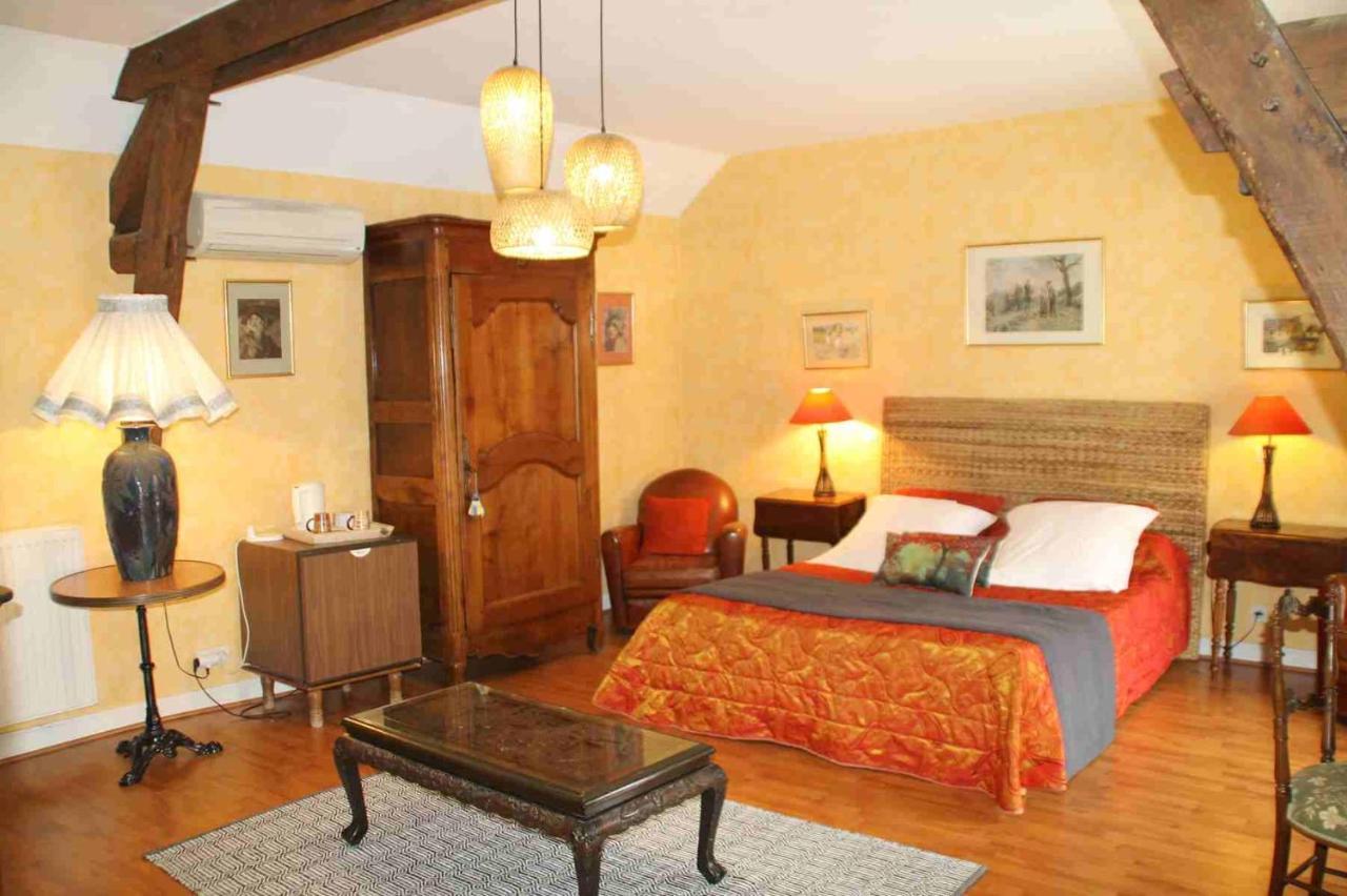 Chambres D'Hotes : La Cour D'Etrepy Le Mesnil-sur-Oger Bagian luar foto